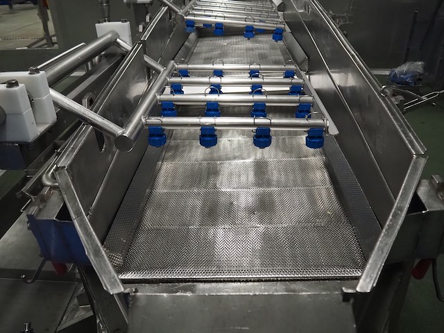 Superior - afbeelding 20 van  21