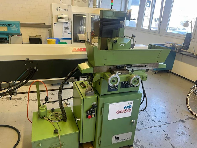 Supermec - plth 300 - surface grinder - afbeelding 1 van  3