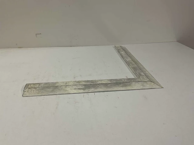Superrof hoekwandrij stucadoorsmateriaal - afbeelding 1 van  4
