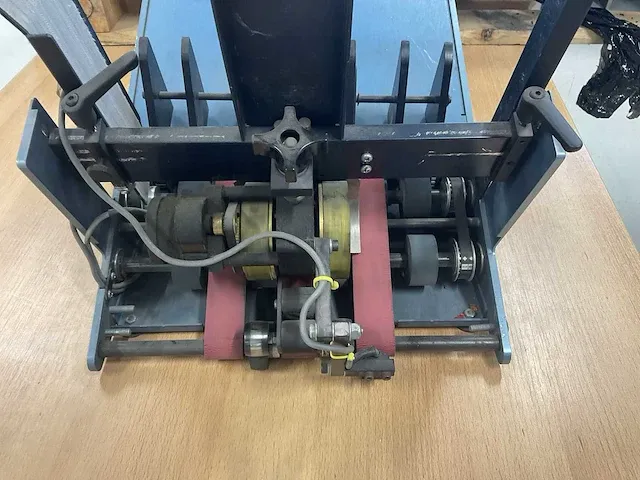 Surefeed se-1200-ei postfeeder - afbeelding 3 van  5
