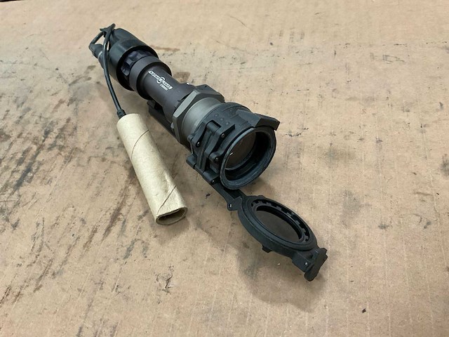 Surefire m93 weapen light system - afbeelding 3 van  4