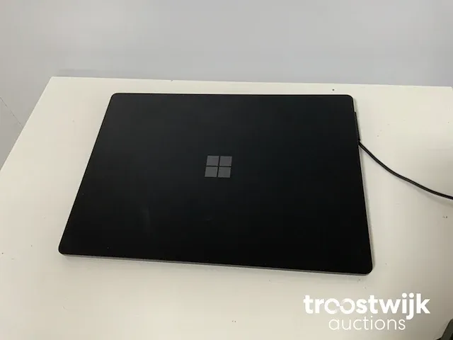 Surface - afbeelding 4 van  5