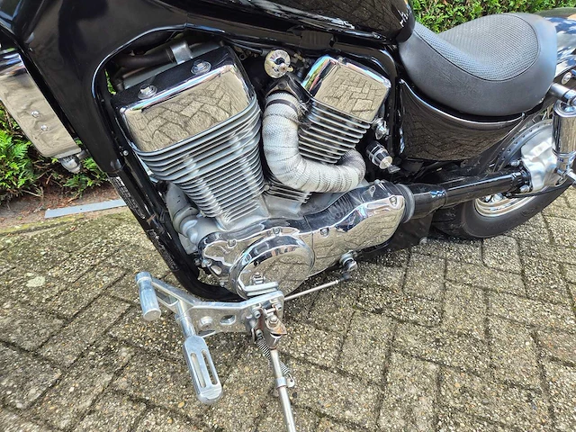 Susuki intruder vs1400 custom motorfiets - afbeelding 7 van  12