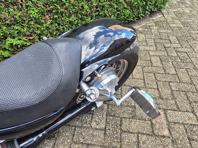 Susuki intruder vs1400 custom motorfiets - afbeelding 8 van  12