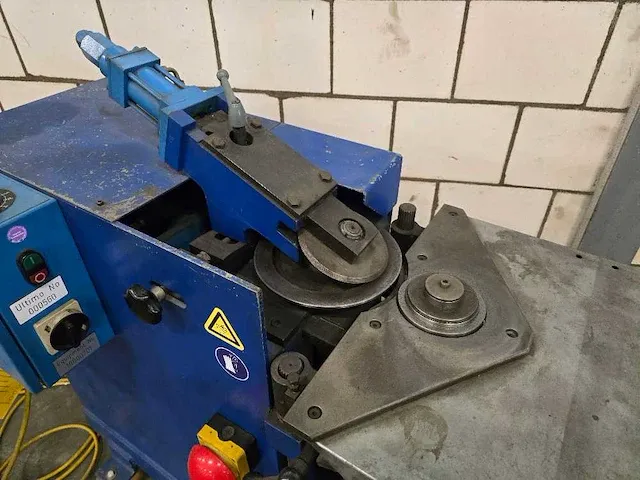 Suter ag - beta 3 - spiro gorelocker machine - afbeelding 9 van  9