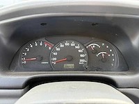 Suzuki - 2001 - grand vitara - 2.5 v6 4x4 - personenauto - afbeelding 10 van  15