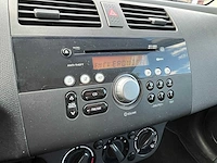 Suzuki - 2007 - swift - 1.3 shogun - 46-xg-gf - afbeelding 4 van  17