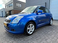 Suzuki - 2007 - swift - 1.3 shogun - 46-xg-gf - afbeelding 1 van  17