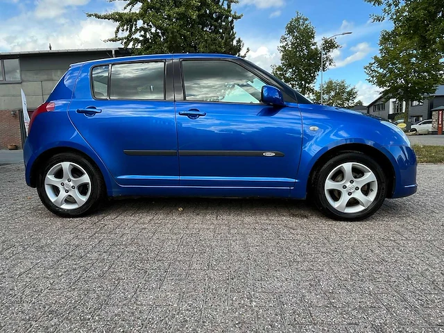 Suzuki - 2007 - swift - 1.3 shogun - 46-xg-gf - afbeelding 13 van  17