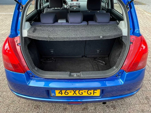 Suzuki - 2007 - swift - 1.3 shogun - 46-xg-gf - afbeelding 16 van  17