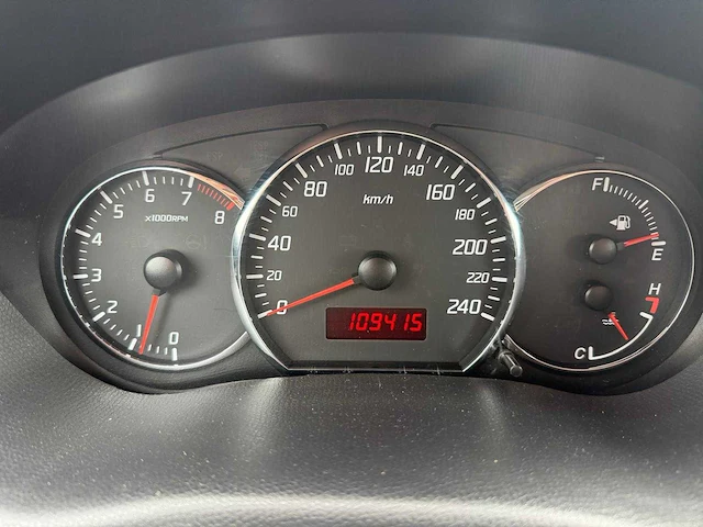 Suzuki - 2009 - swift - 1.6 sport - hgh-66-j - afbeelding 2 van  10