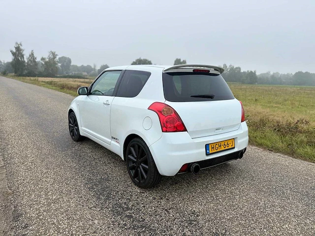 Suzuki - 2009 - swift - 1.6 sport - hgh-66-j - afbeelding 8 van  10