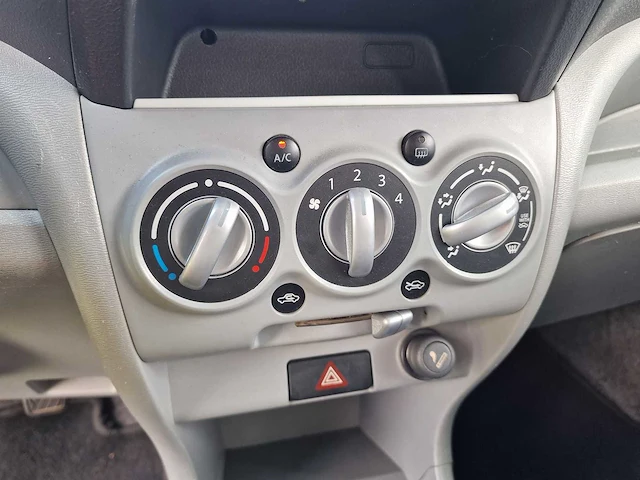 Suzuki - 2012 - alto - 1.0 comfort plus - 81-xlt-7 - afbeelding 8 van  20