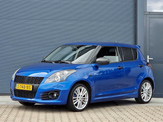 Suzuki - 2016 - swift - 1.6 sport - s-748-bs - afbeelding 1 van  26