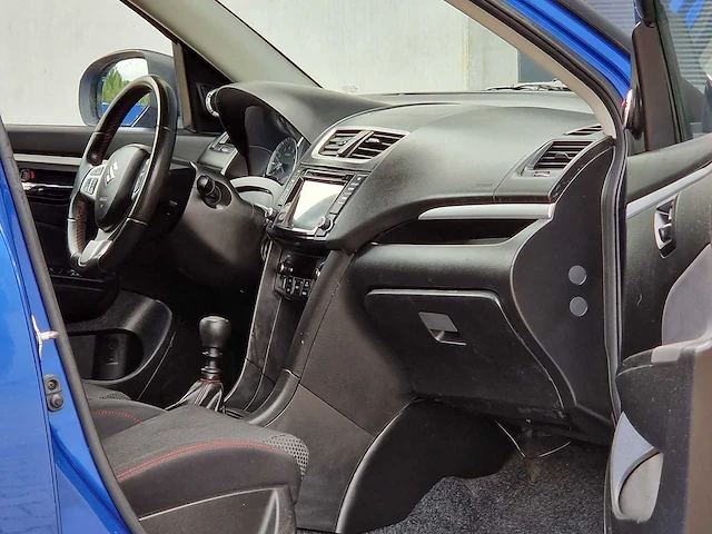 Suzuki - 2016 - swift - 1.6 sport - s-748-bs - afbeelding 18 van  26