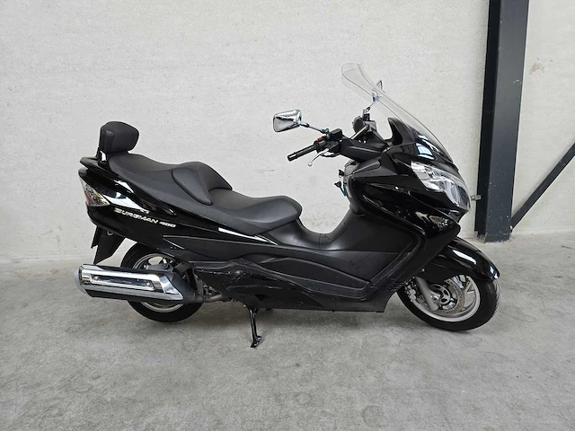 Suzuki - 400cc - burgman - motorscooter - afbeelding 4 van  6