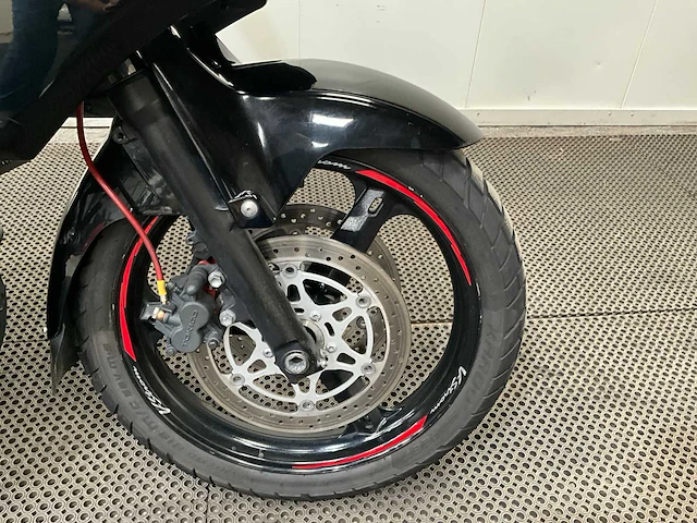 Suzuki - all-road - dl 1000 - v-strom - motorfiets - 2008 - afbeelding 20 van  21