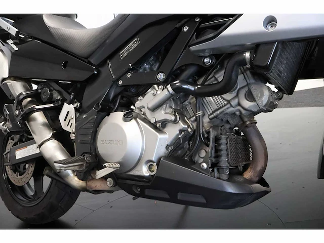 Suzuki - all-road - dl 1000 gt v-strom - motorcycle - afbeelding 6 van  17