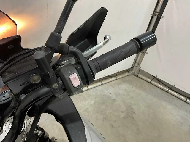 Suzuki - all-road - dl 1000 v-strom - motorfiets - afbeelding 6 van  17