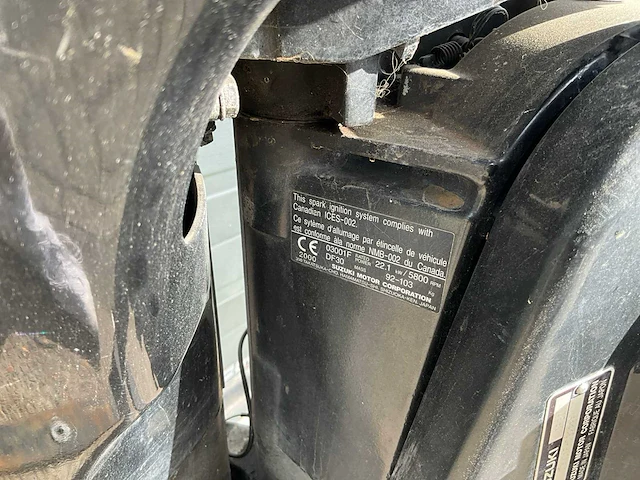 Suzuki - df30 4-takt - 30 pk - buitenboordmotor - afbeelding 20 van  20