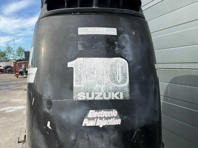 Suzuki - efi 4-takt - 140 pk - buitenboordmotor - afbeelding 2 van  18