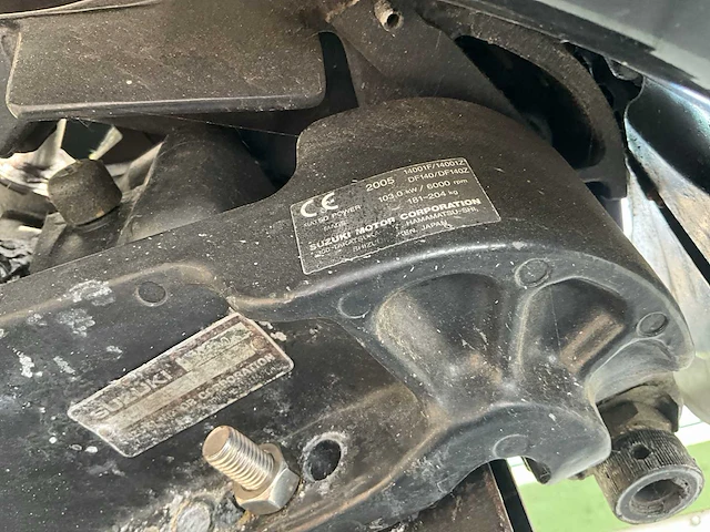 Suzuki - efi 4-takt - 140 pk - buitenboordmotor - afbeelding 5 van  18