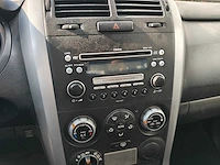 Suzuki - grand vitara - 2.0-16v jlx - personenauto - afbeelding 16 van  30
