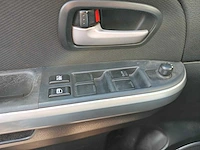 Suzuki - grand vitara - 2.0-16v jlx - personenauto - afbeelding 19 van  30