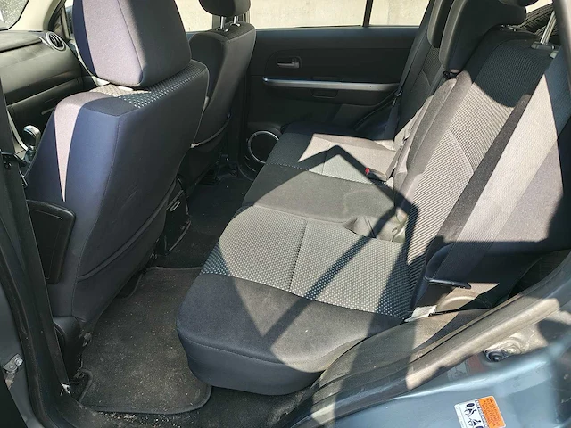 Suzuki - grand vitara - 2.0-16v jlx - personenauto - afbeelding 20 van  30