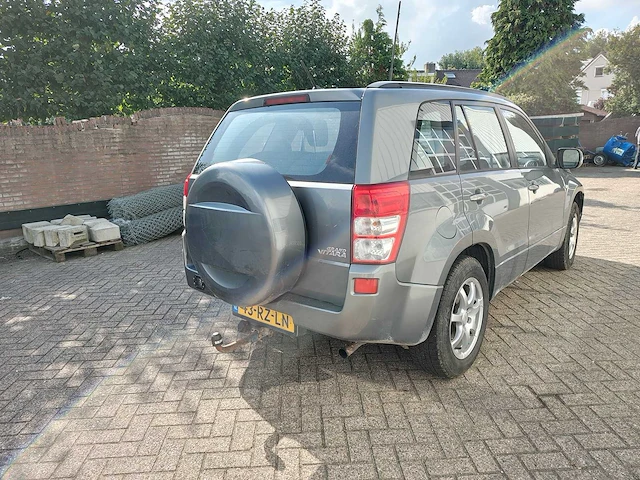 Suzuki - grand vitara - 2.0-16v jlx - personenauto - afbeelding 26 van  30