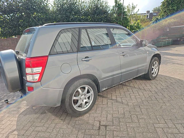 Suzuki - grand vitara - 2.0-16v jlx - personenauto - afbeelding 27 van  30