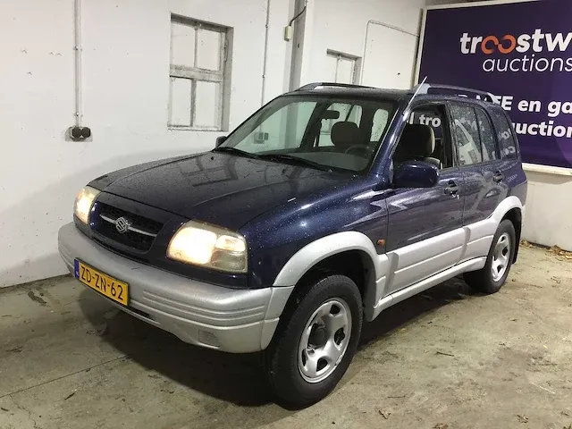 Suzuki - grand vitara - 2.5 v6 automaat- zd-zn-62 - afbeelding 1 van  22