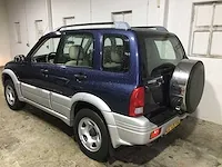 Suzuki - grand vitara - 2.5 v6 automaat- zd-zn-62 - afbeelding 16 van  22