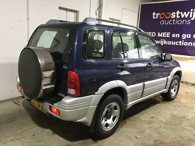 Suzuki - grand vitara - 2.5 v6 automaat- zd-zn-62 - afbeelding 18 van  22