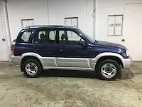 Suzuki - grand vitara - 2.5 v6 automaat- zd-zn-62 - afbeelding 19 van  22