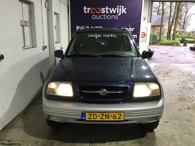 Suzuki - grand vitara - 2.5 v6 automaat- zd-zn-62 - afbeelding 21 van  22