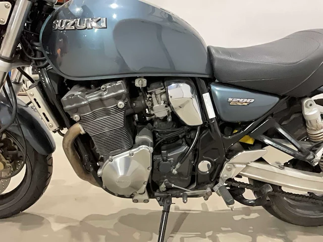 Suzuki - gsx1200 - inazuma - motorfiets - afbeelding 18 van  18