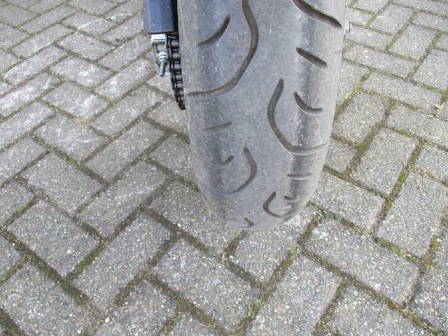 Suzuki - gsxr 750 - motorfiets - afbeelding 11 van  11