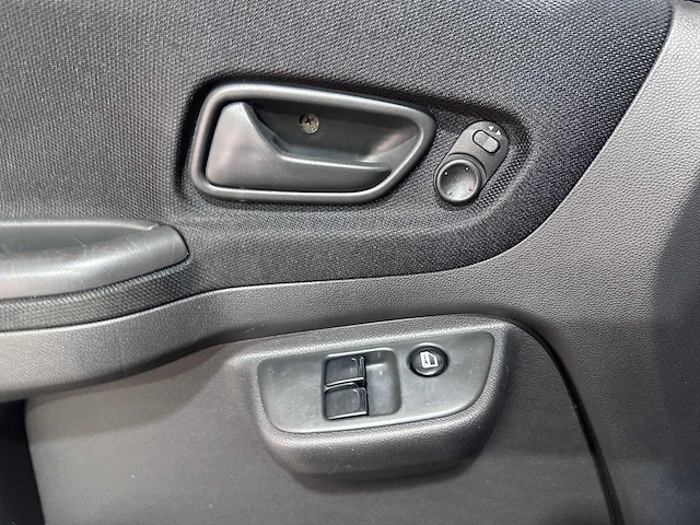 Suzuki - ignis - 1.3-16v gls - 75-nr-sj - afbeelding 3 van  18