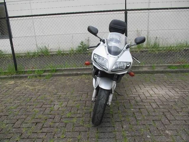 Suzuki - motorfiets - sv 1000 r - motorfiets - afbeelding 8 van  14