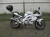 Suzuki - motorfiets - sv 1000 r - motorfiets - afbeelding 11 van  14