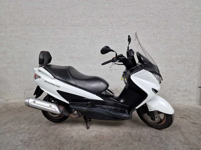 Suzuki - motorscooter - an 125 burgman - 4t 125cc 75mkxl - afbeelding 2 van  8