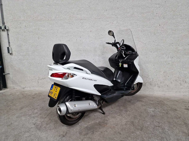 Suzuki - motorscooter - an 125 burgman - 4t 125cc 75mkxl - afbeelding 5 van  8