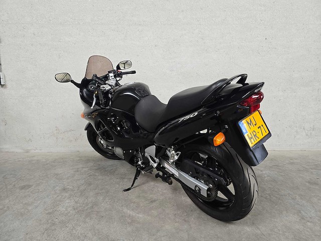 Suzuki - sport - gsx 750 f - motorfiets - afbeelding 17 van  20