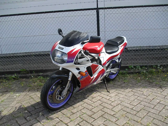 Suzuki - sport - gsx r 600 w oldtimer race - motorfiets - afbeelding 9 van  14