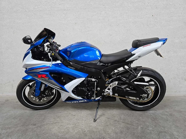 Suzuki - sport - gsx r 750 - motorfiets - afbeelding 2 van  8