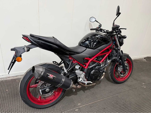 Suzuki - sv 650 - tour - motorfiets - 2019 - afbeelding 12 van  20