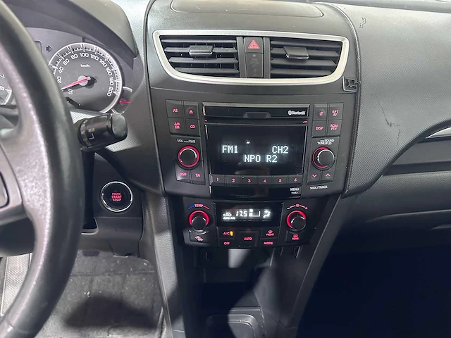 Suzuki - swift - 1.2 exclusive easss - 07-ptv-4 - afbeelding 14 van  21