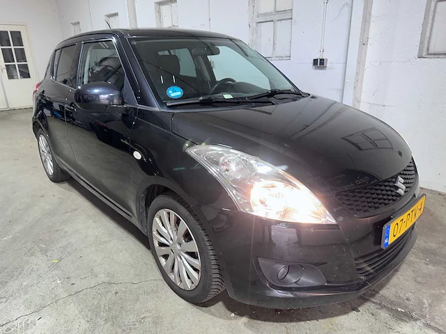 Suzuki - swift - 1.2 exclusive easss - 07-ptv-4 - afbeelding 8 van  21