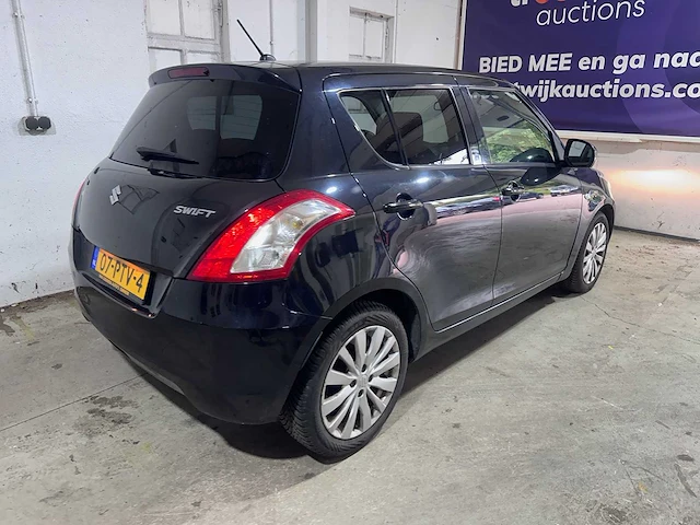 Suzuki - swift - 1.2 exclusive easss - 07-ptv-4 - afbeelding 17 van  21